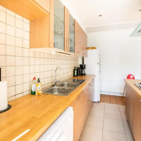 Holiday home With Fenced Garden